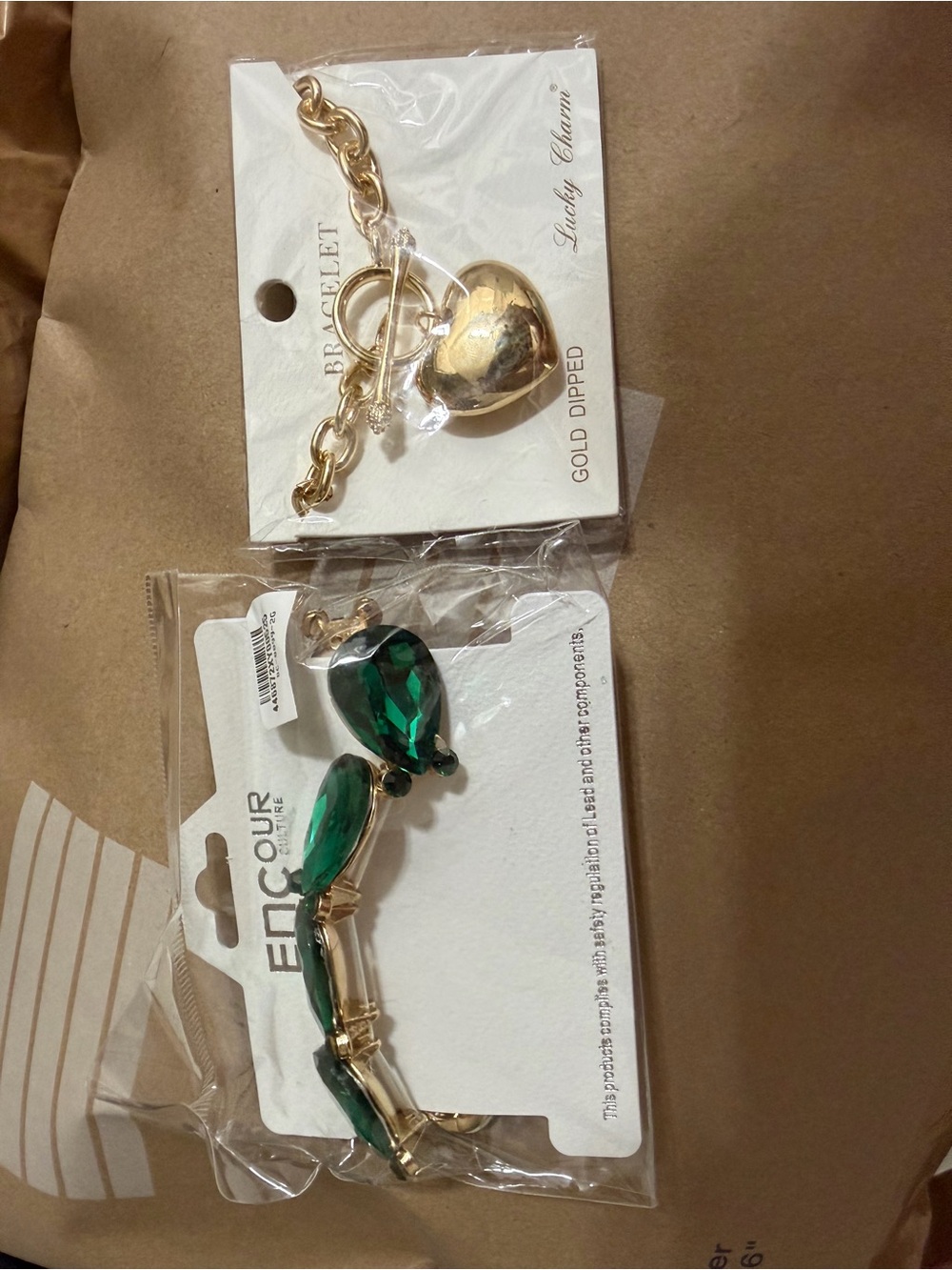 Gold-Dipped Heart Toggle Bracelet and Emerald Green Pendant Set - Unbranded